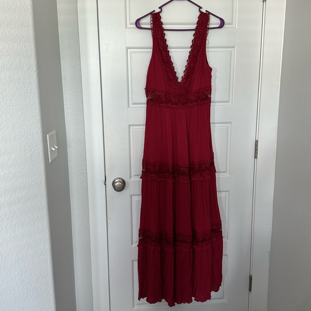 Beautiful, red lace maxi dress, deep plunge, V-neck, forever 21